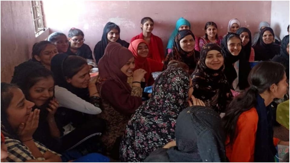 bhagyashree saini  teaching thousands dropout girls free of cost in Rajasthan