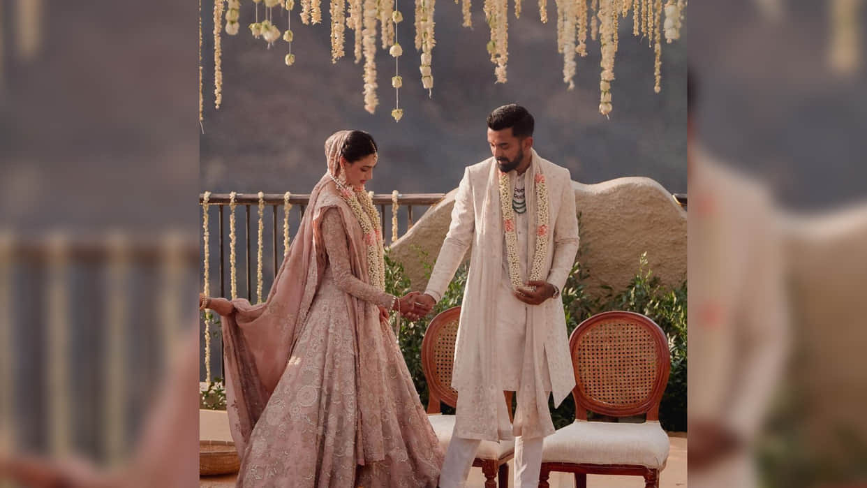 Athiya Shetty Kl Rahul first wedding pictures Suniel Shetty daughter cricketer looks beautiful happy together