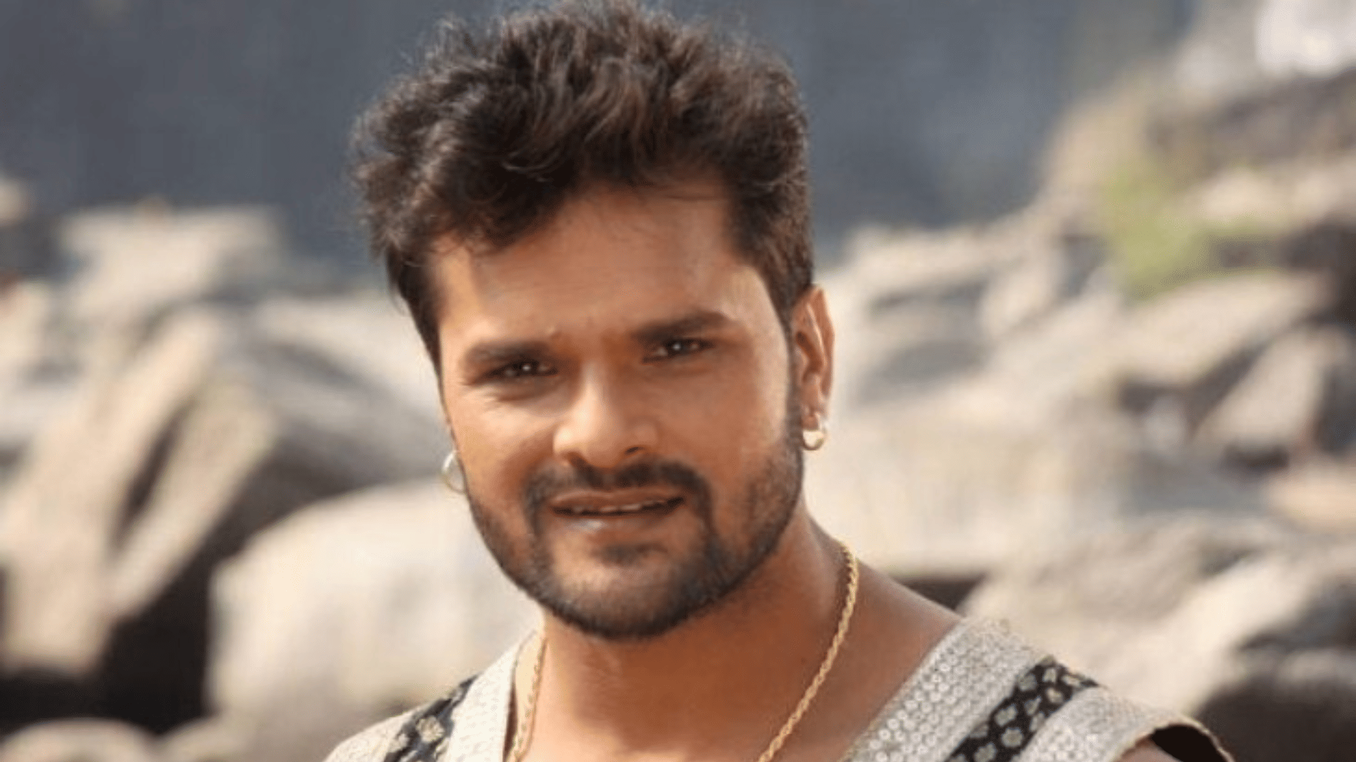 Bhojpuri star Khesari lal Yadav called Pawan Singh Big Brother in an Interview