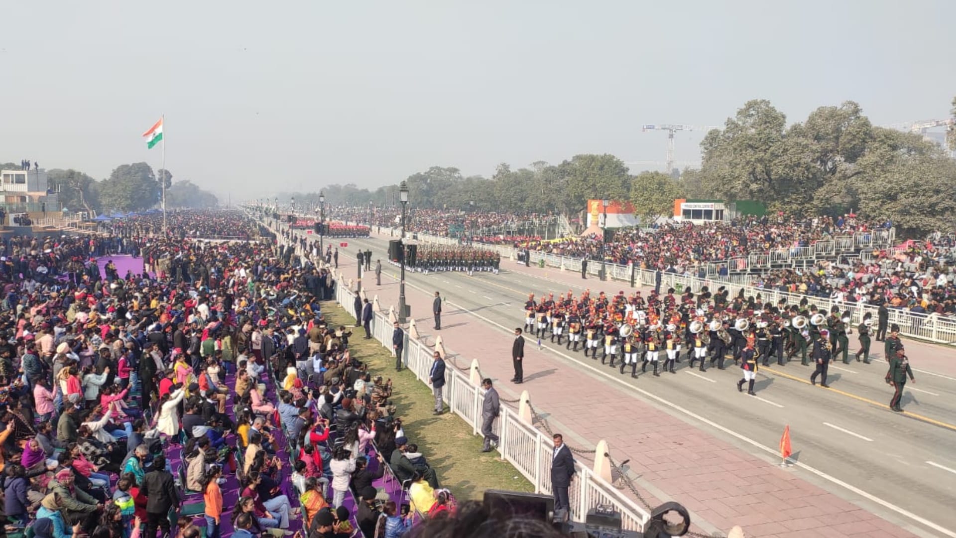 Republic day full dress rehearsal on kartavya path see parade in photos and traffic jam