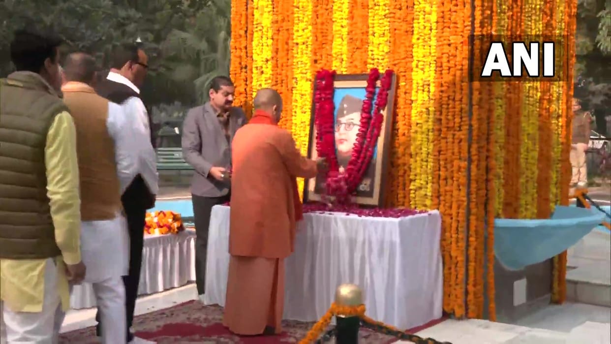 Chief Minister Yogi Adityanath garlanded statue of Subhash Chandra Bose on his birth anniversary in Lucknow