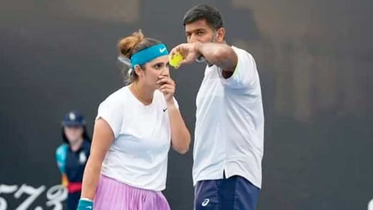 Australian Open Sania Mirza Rohan Bopanna pair reached mixed doubles semifinals got walkover in quarter finals