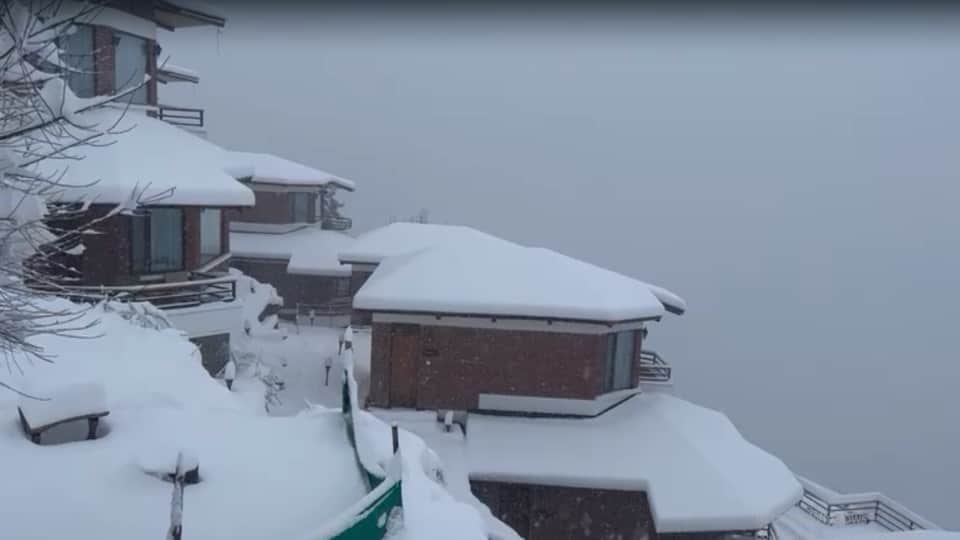 Joshimath Disaster Affected Auli Tourism Even Heavy Snowfall Tourist cancelled Booking