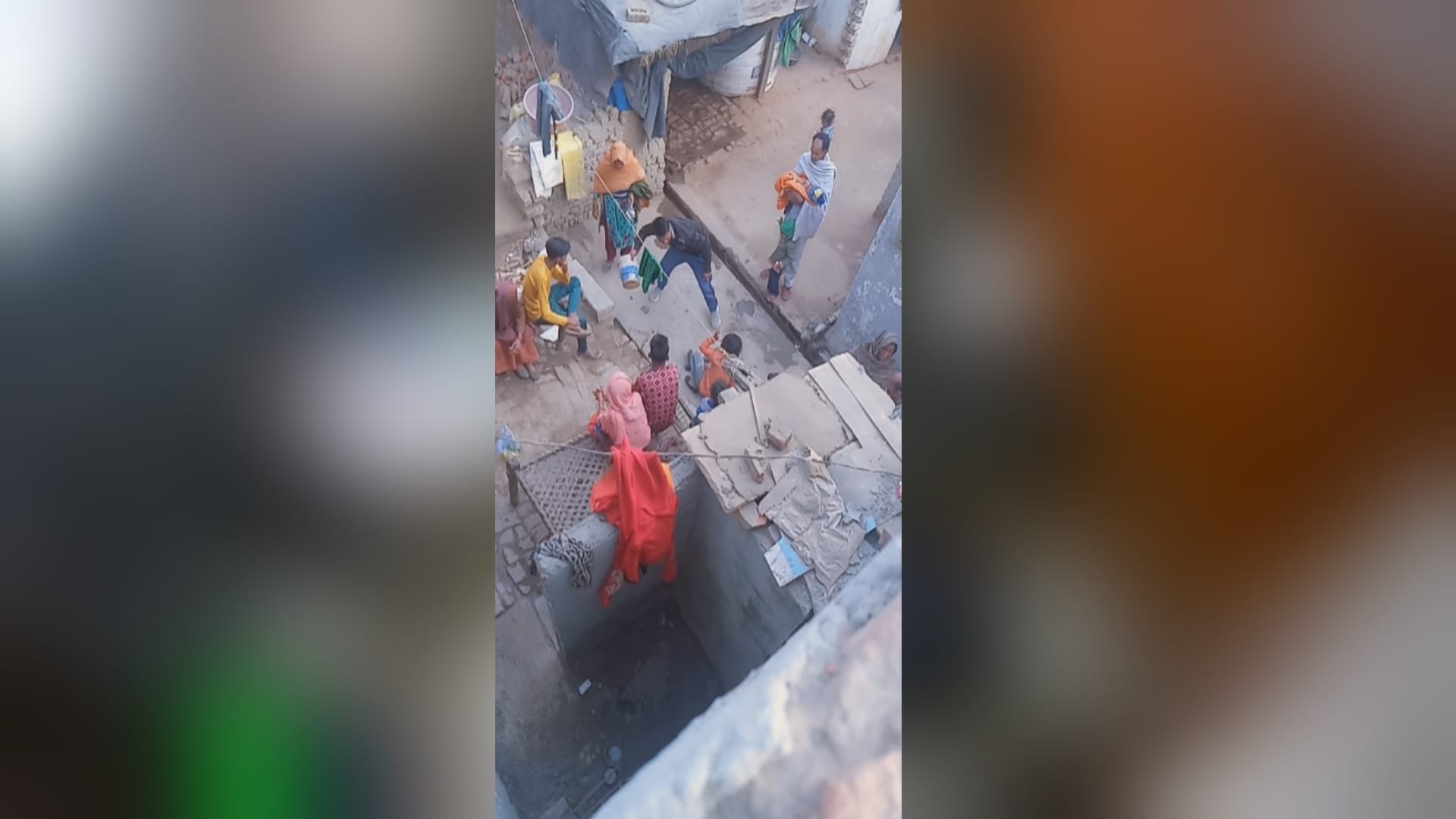 Baghpat: A man has beaten up his daughter but she asked for help to save his life video viral