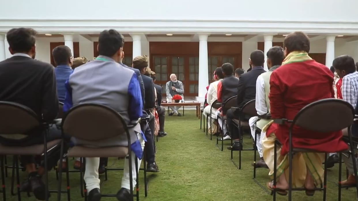PM Narendra Modi talks with Bal Puraskar awardee kids today meets youth for Know your leader event news and up