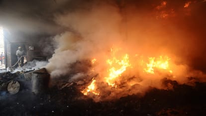 Fierce fire in furniture factory goods worth lakhs burnt to ashes, creating chaos