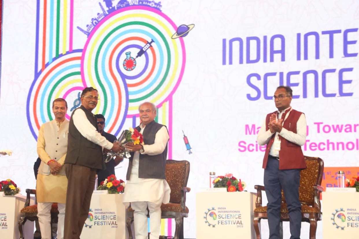 IISF 2023: Minister Narendra Tomar said – Science has an important role in getting India a place in global com
