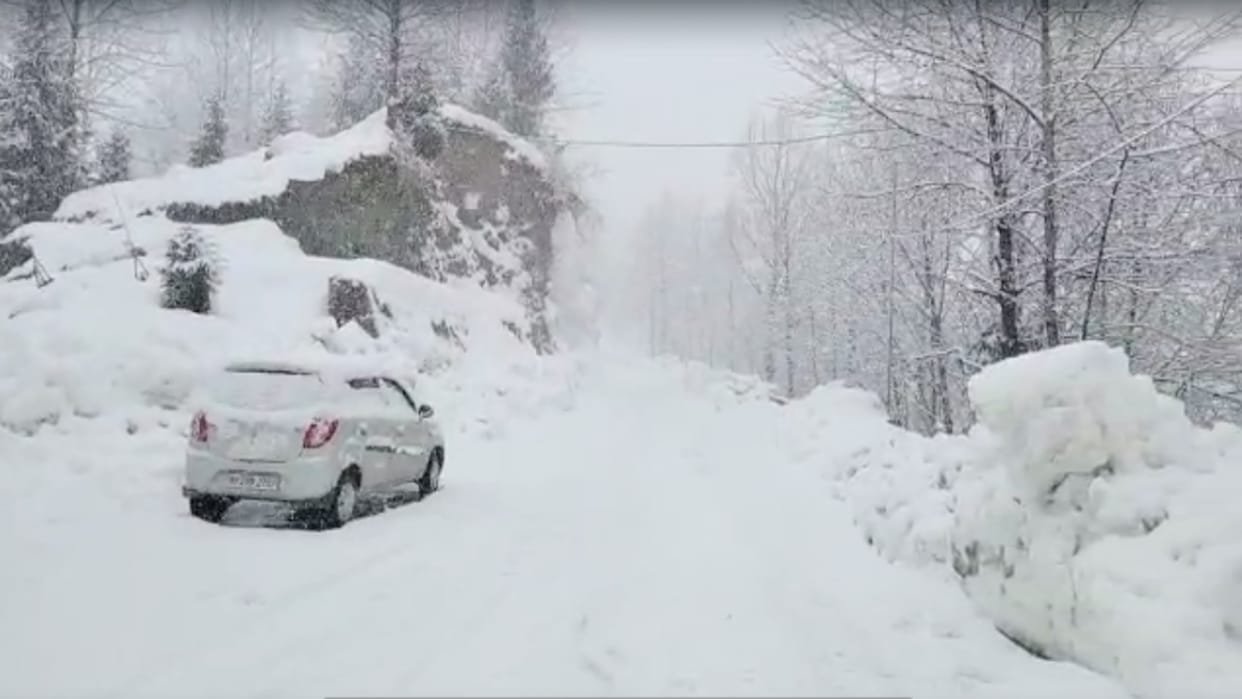 Himachal weather: snowfall in high hills areas of state