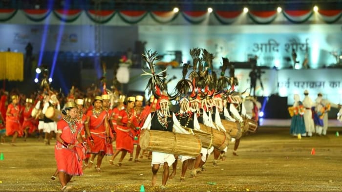 आदिवासी नृत्य उत्सव