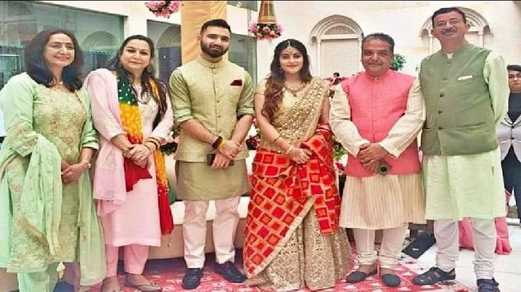 Bjp President:जेपी नड्डा के बेटे की शादी, जयपुर के राजमहल पैलेस में फेरे  लेंगे हरीश और रिद्धि, देखें तस्वीरें - Bjp President Jp Nadda Son Harish  And Riddhi Wedding Photos ...