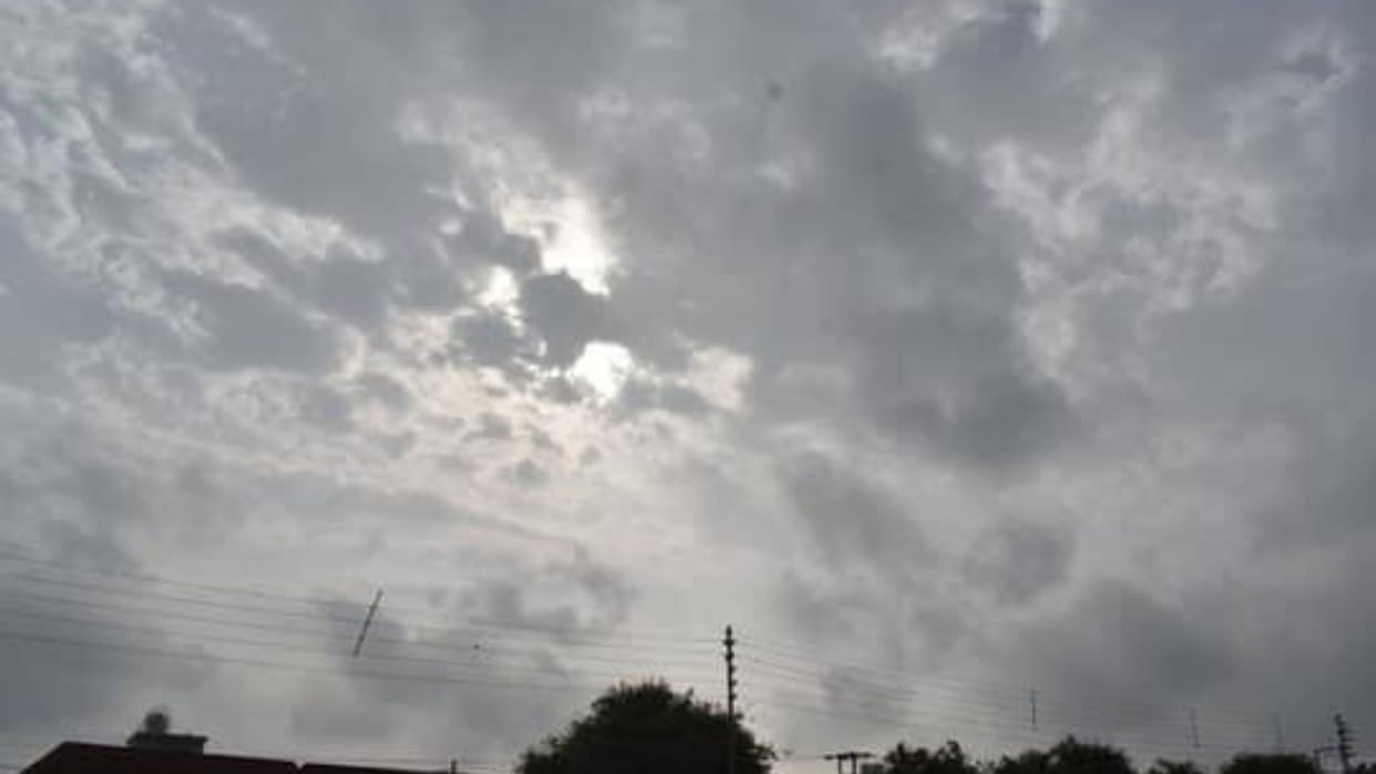 Weather change cloudy sky with cold wave in Bareilly