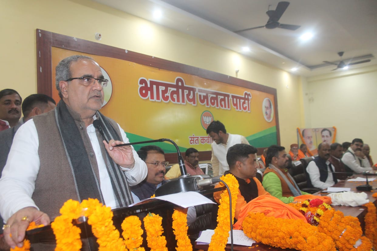 No challenge for BJP in graduate elections