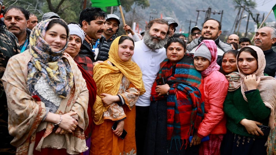 Bharat Jodo Yatra: Rahul in Jammu Kashmir Ramban district, padyatra started after heavy rains