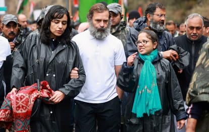 Bharat Jodo Yatra: Rahul in Jammu Kashmir Ramban district, padyatra started after heavy rains