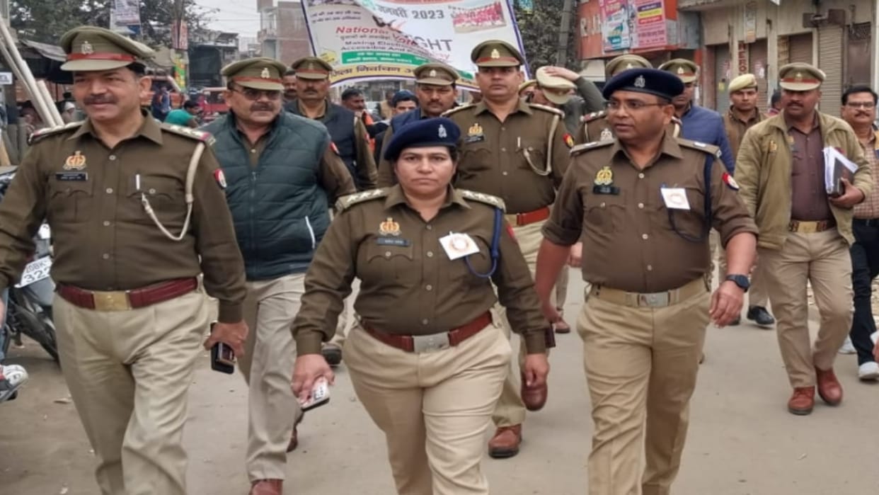 The first show of the film Pathan began amid high security in Bijnor