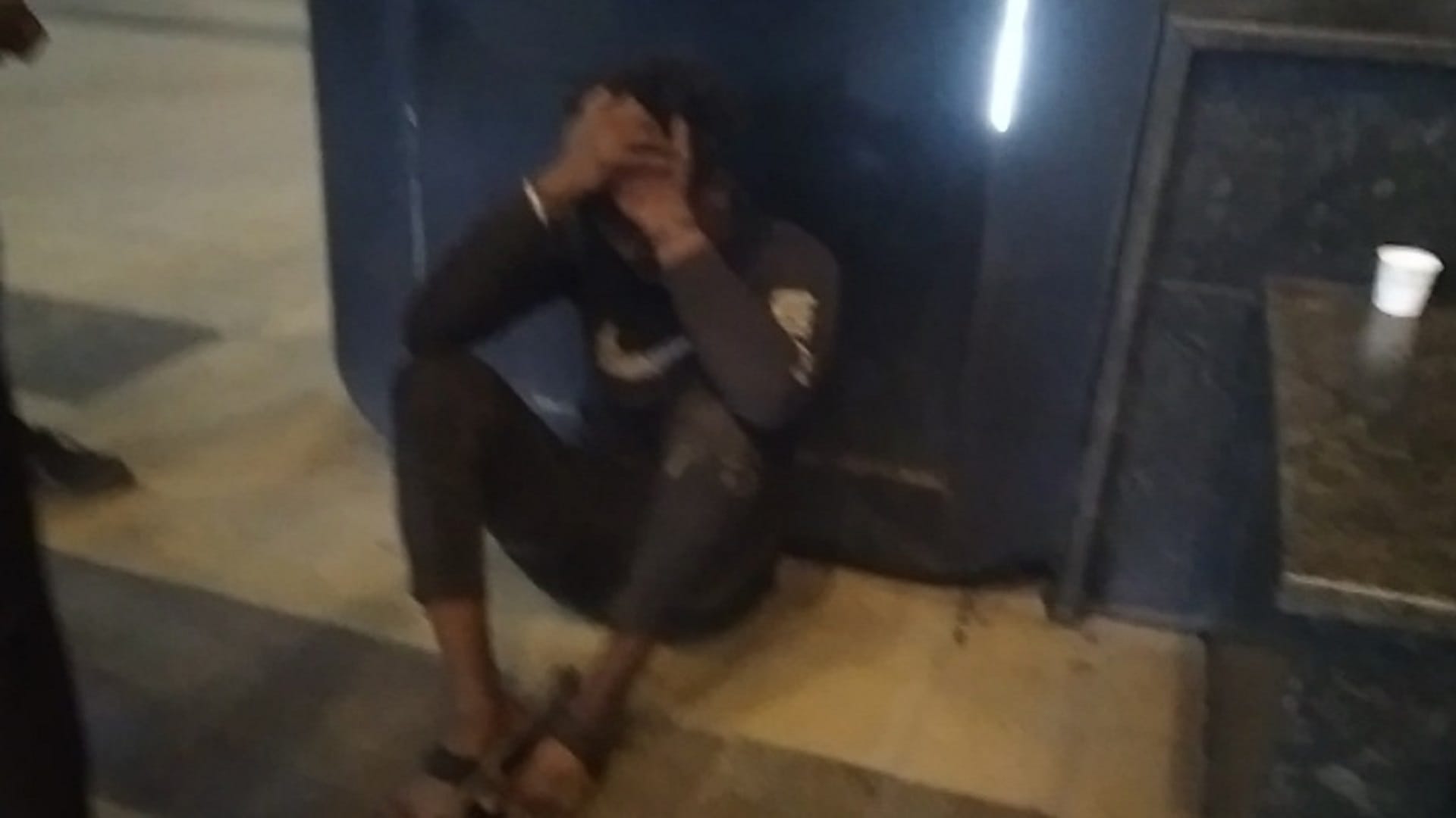 fight between two groups over obscene comment on girl in korba