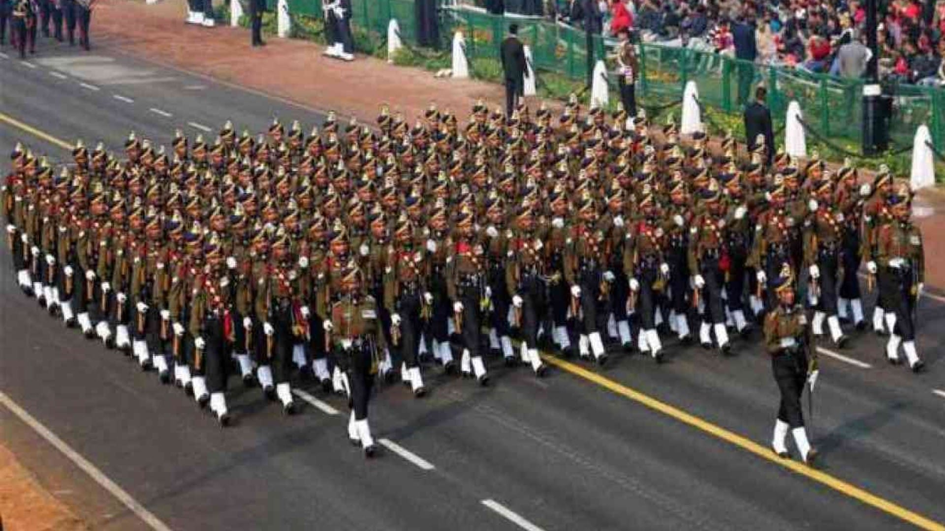 Republic Day: Salute of 21 guns from indigenous field guns, weapons will be displayed from BrahMos to Akash?