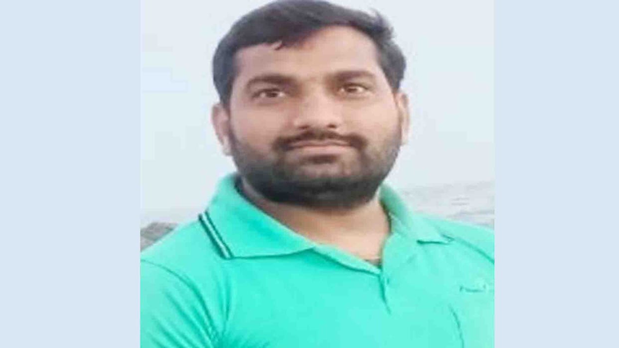 Case like Kanjhawala of Delhi in Etawah, vehicle dragged bike rider eight km after hitting, painful death
