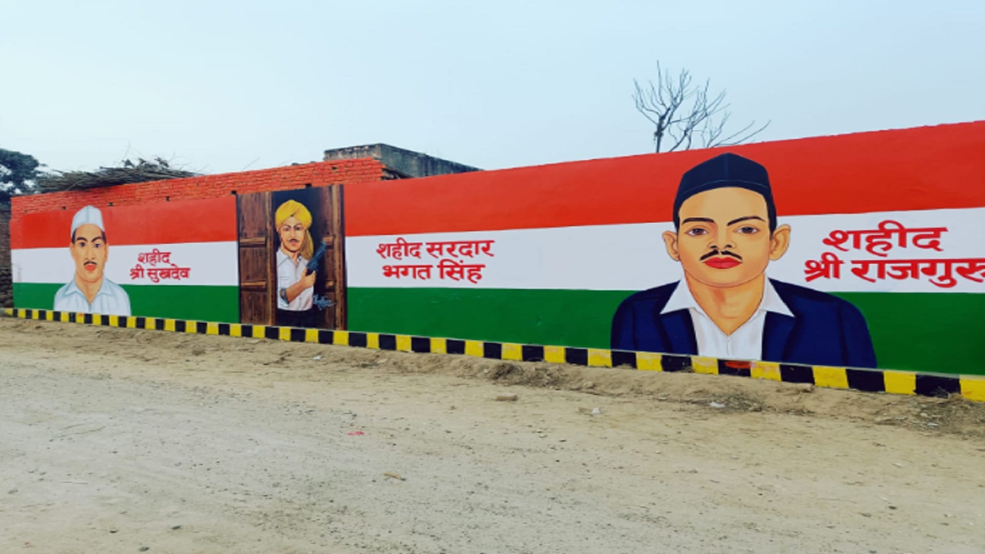 Anil painted martyr Bhagat Singh and other pictures on walls of his house in village Kuti of Sanjeev Balyan