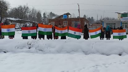 Jammu Kashmir: Full dress rehearsal at MA Stadium, Lal Chowk buzzing with lights