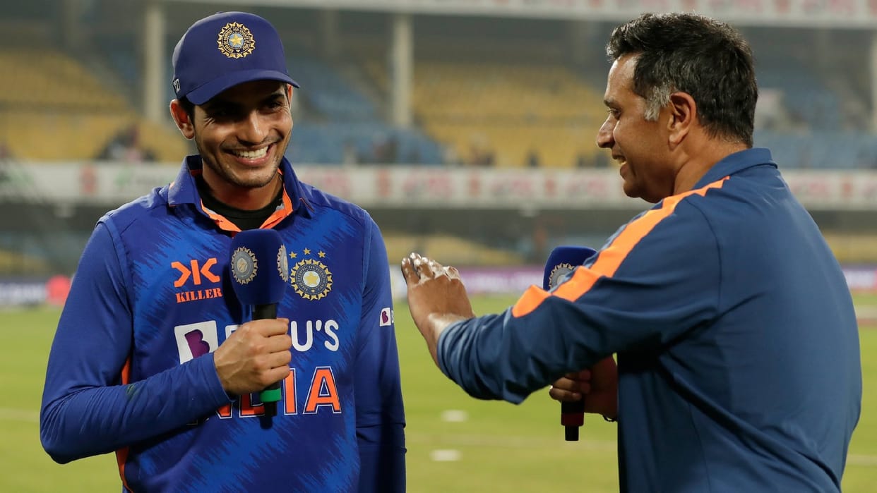 Indian coach Rahul Dravid interview Shubman Gill after IND vs NZ ODI Series Watch Video