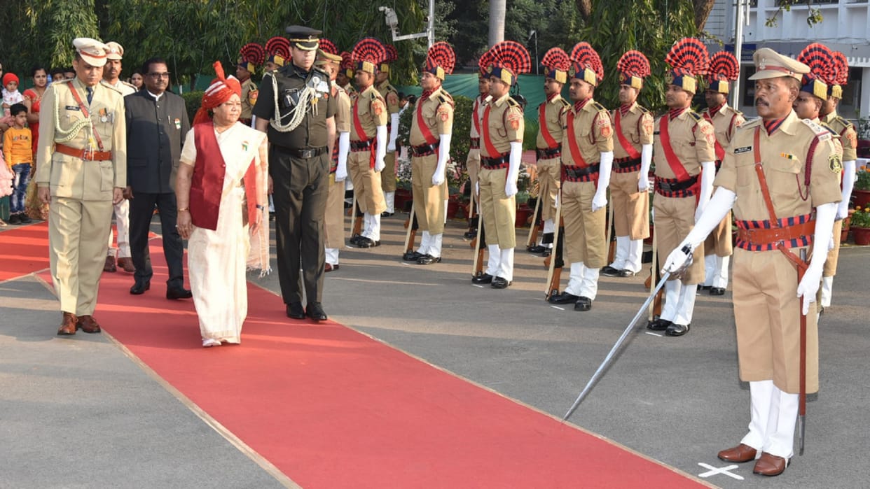 chhattisgarh governor flag hoisted in raipur on republic day, praised bhupesh govt