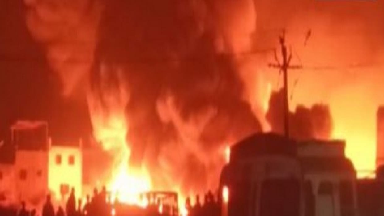 Gujarat massive fire broke out at car showroom in Surat Udhna area Fire tenders at spot details awaited