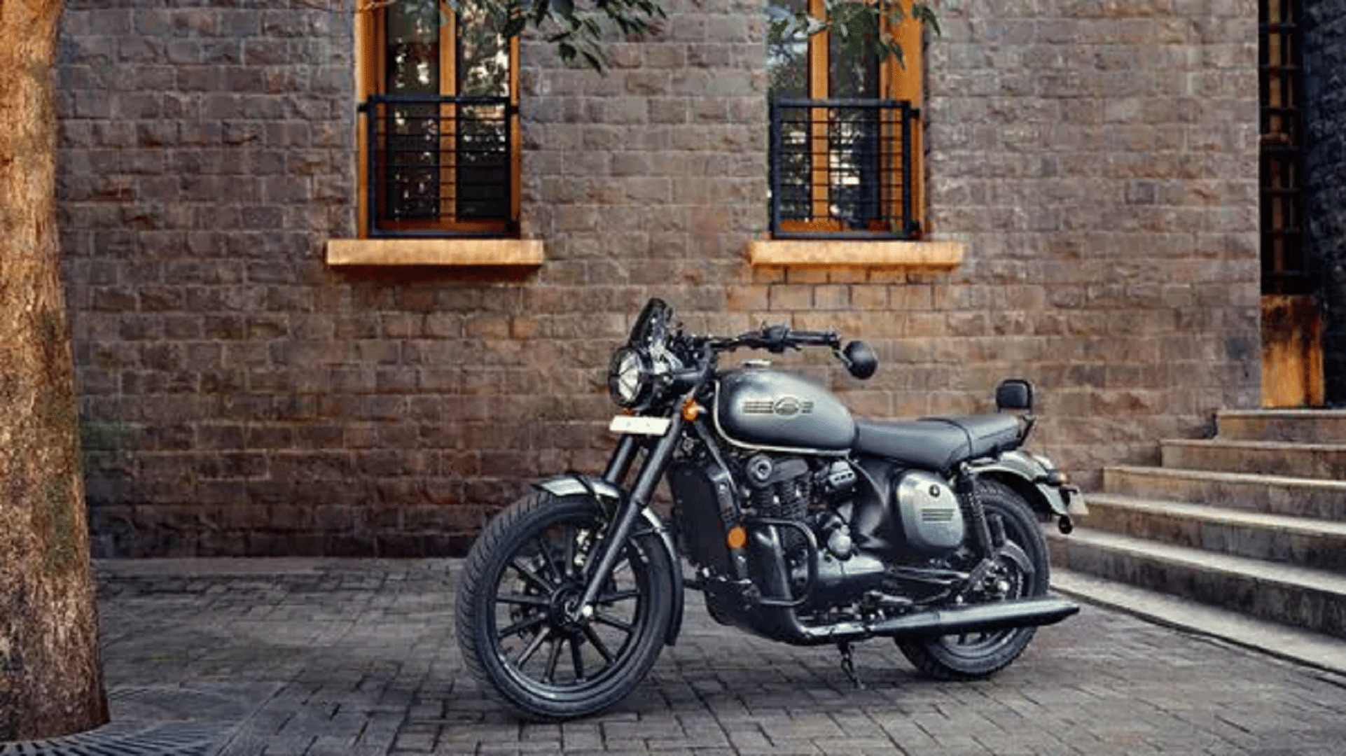 Jawa 42 and Yezdi Roadster New Colour Variants Launched Know Price Features Specs News in Hindi