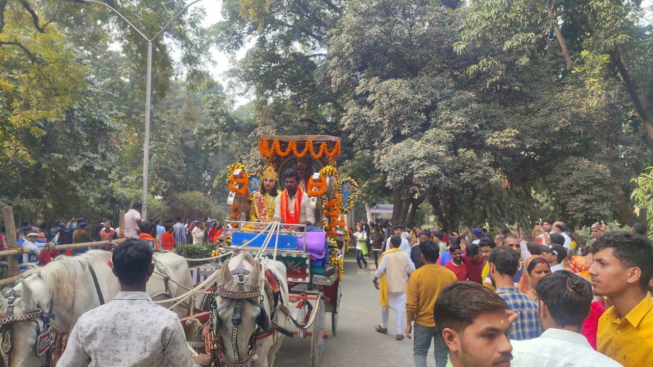 bhu foundation day 1300 acres of campus was a sight to see, glimpses from Kovid to G20 were seen