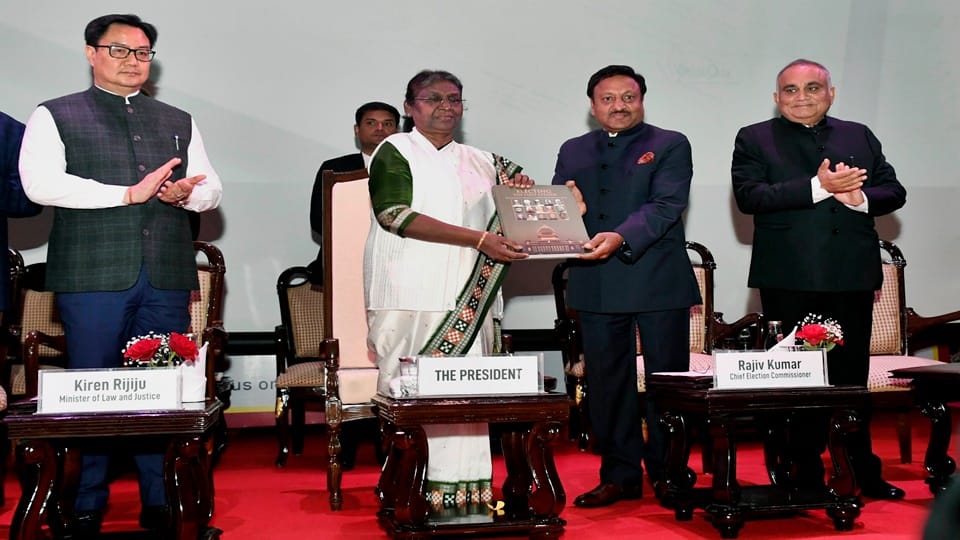 Election Reform: President Draupadi Murmu said consider voting as a contribution to nation building