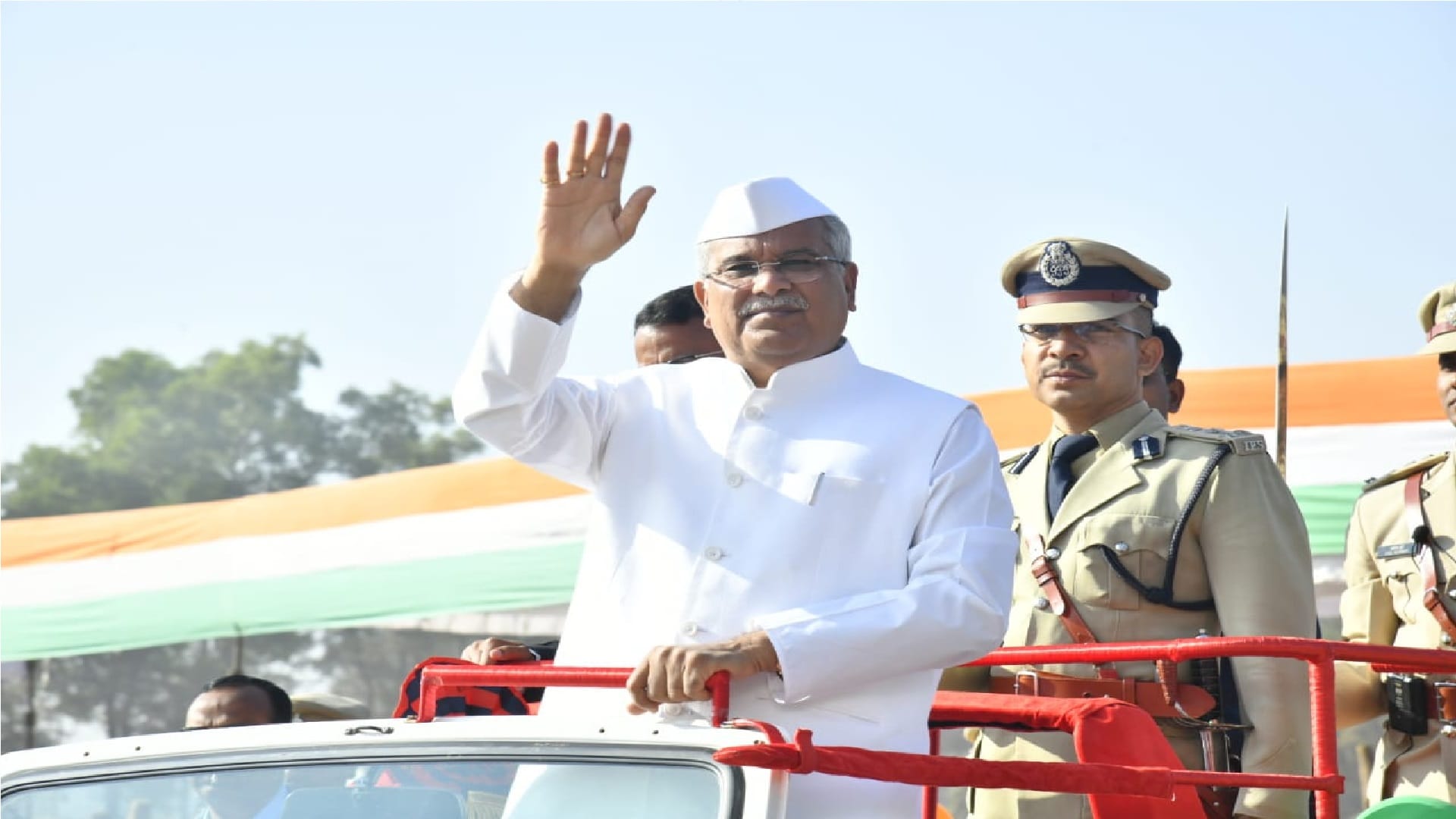 74th Republic Day CM Bhupesh hoistedt iranga in LalBagh jaddalpur CG