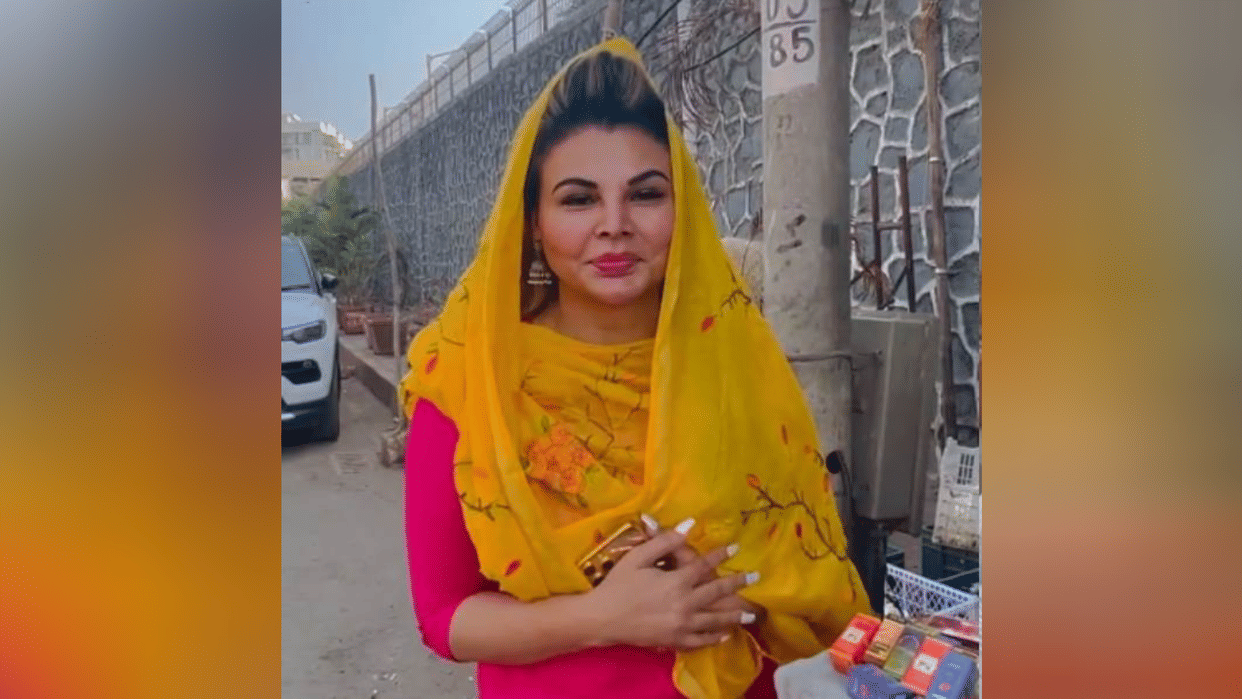 Rakhi Sawant Adil Khan Durrani Actress got angry on love jihad Protects husband over false allegations