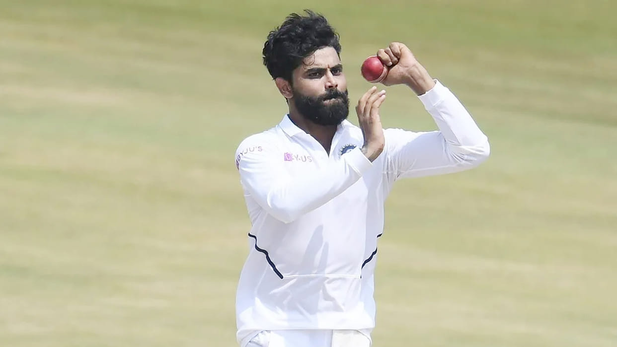 Ranji Trophy: Ravindra Jadeja returns to field after 6 months, took 7 wickets for 53 runs against Tamil Nadu