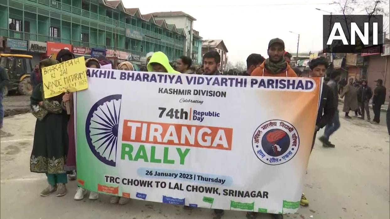 Akhil Bharatiya Vidyarthi Parishad takes out Tiranga Rally Lal Chowk in Srinagar