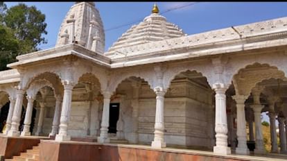 Indore News: इंदौर में 20 करोड़ में तैयार अन्नपूर्णा मंदिर, शुक्रवार को होगा लोकार्पण इंदौर में नया अन्नपूर्णा मंदिर तैयार