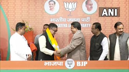 Former Tripura TMC chief Subal Bhowmik and CPIM leader from the state Moboshar Ali join BJP