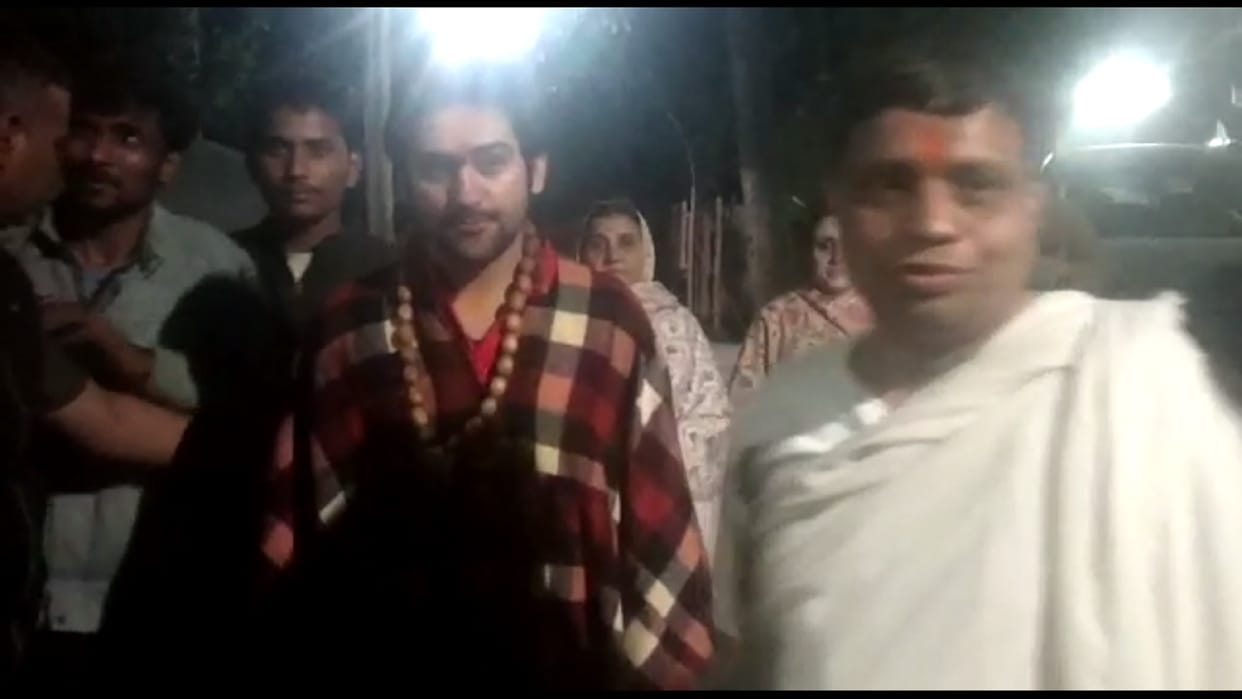 Haridwar Dhirendra Krishna Shastri met Acharya Balakrishna