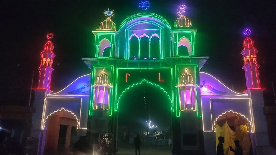 Cultural programs started in the exhibition of Aligarh