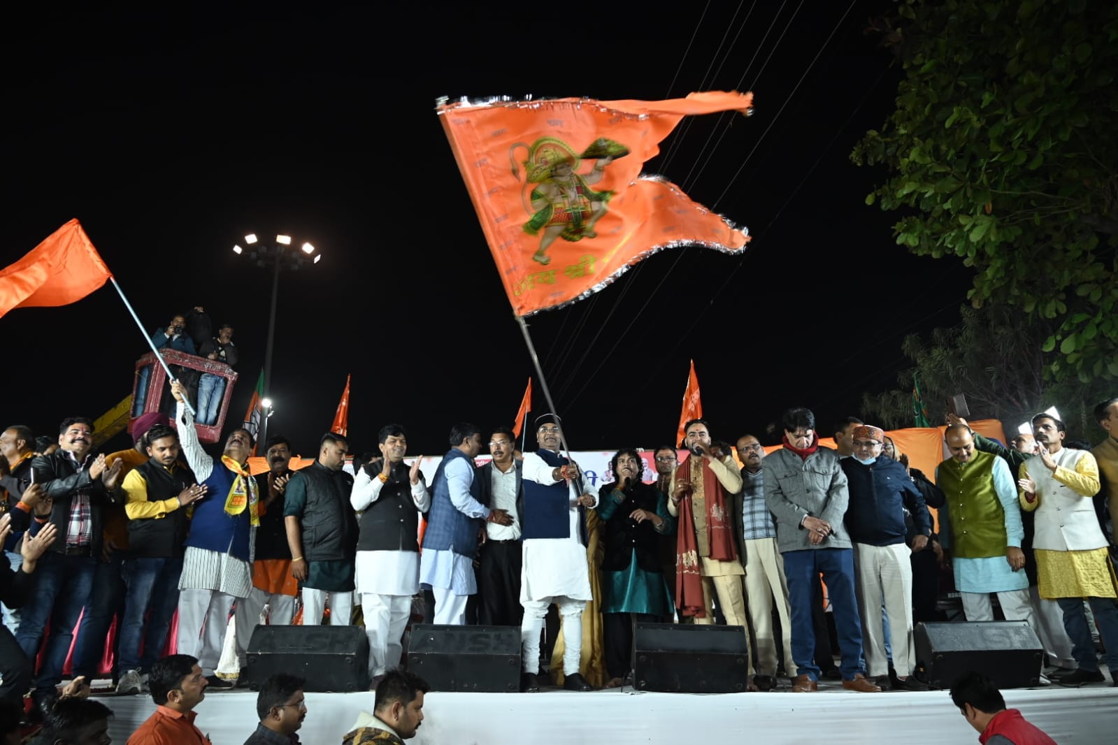 Bhopal News: On the eve of Narmada Jayanti in Narela assembly, Mahaarti of Mother Narmada was done with 11 tho