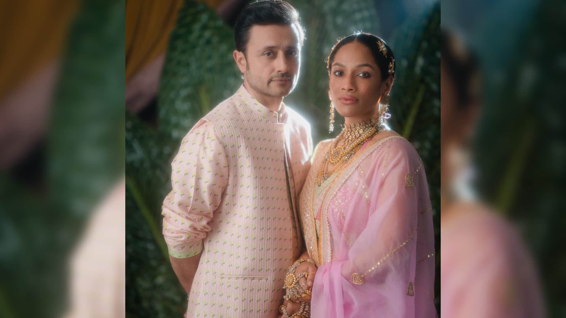 Masaba Wedding Look : Masaba Gupta Wear pink lehnga on her wedding see photos of wedding