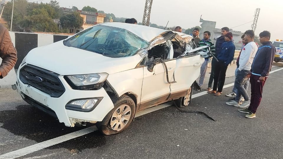 Woman Died in car accident on NH-152D in Charkhi Dadri