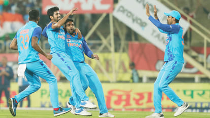 IND vs NZ 1st T20 Match highlights and photos of game changing moments
