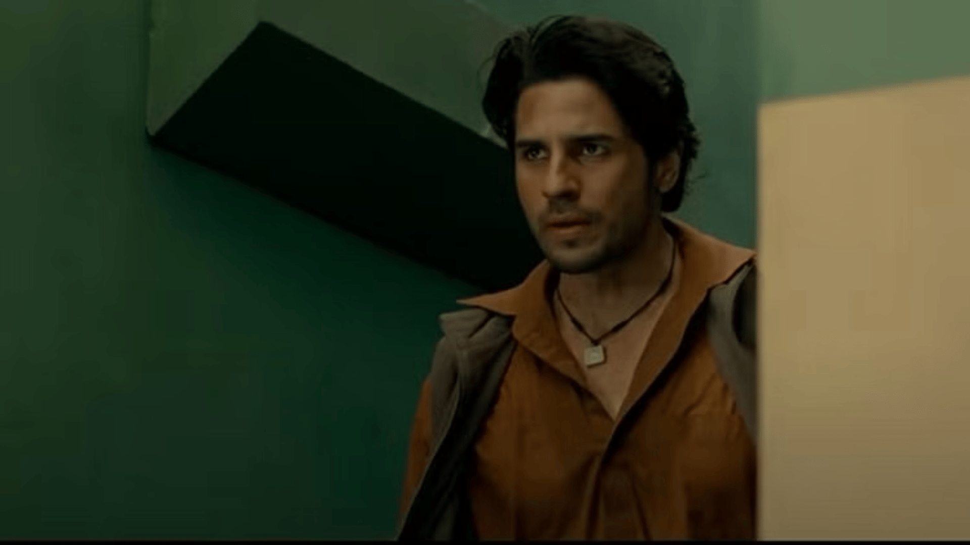 Pakistani actor Adnan Siddiqui slams Siddharth Malhotra film Mission Majnu for poor research