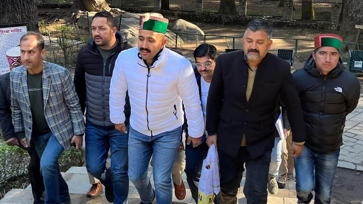 PWD minister Vikramaditya Singh said ski resort will be developed in Manali