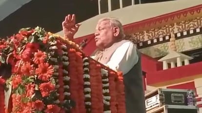 जीतनराम ने तेजस्वी से की शराब खोलवाने की पेशकश, कहा - विदेशी मुद्रा का हो  रहा नुकसान - Jitan Ram Offered Tejashwi To Open Liquor, Said - Loss Of  Foreign Exchange -