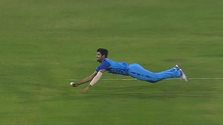 Washington Sundar
