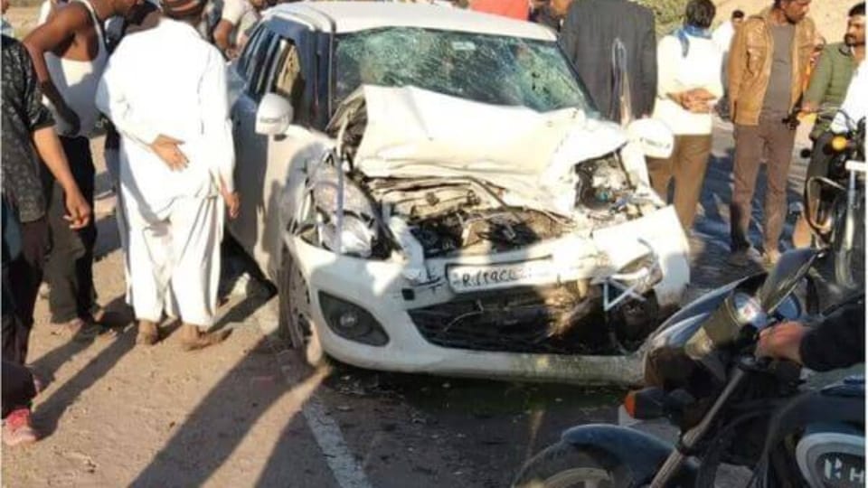 car and trailer collision in jodhpur two policemen and car driver killed Road Accident