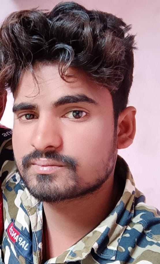 Youth dies after falling from train