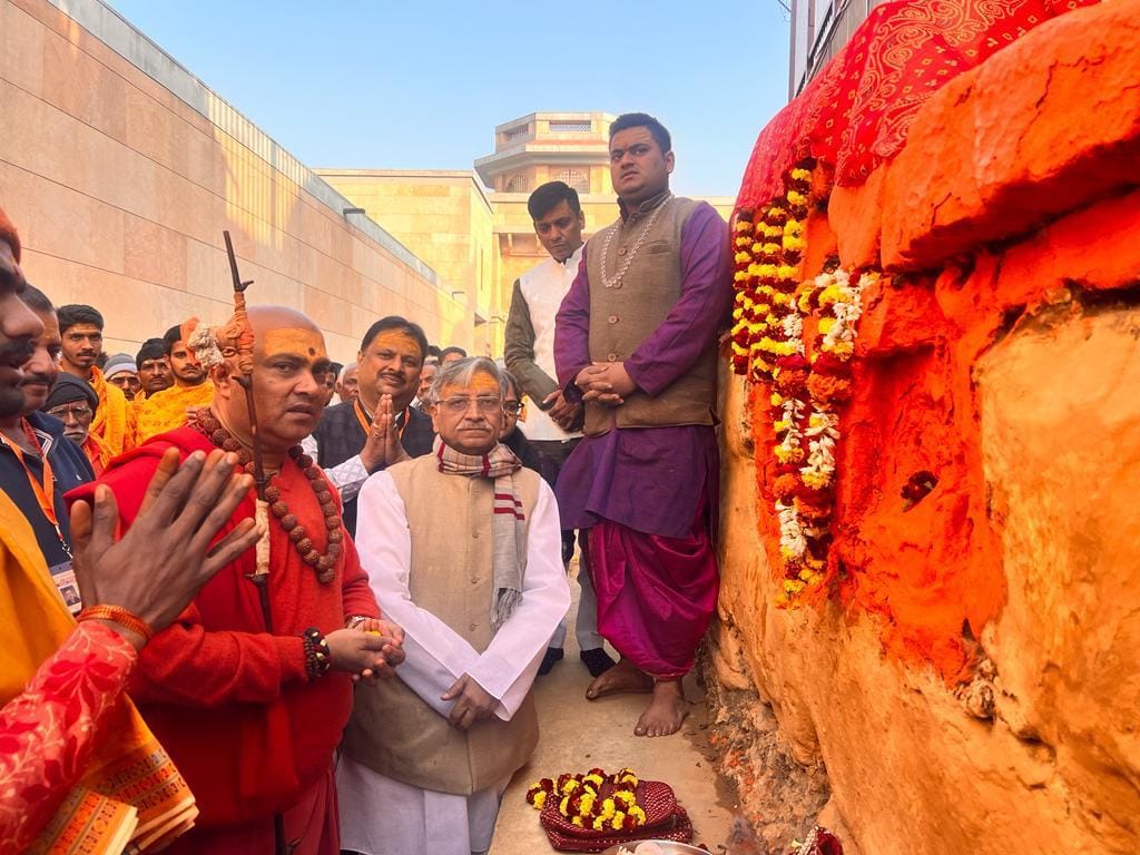 Shringar Gauri Puja: Traditional worship of Maa Shringar Gauri amid Gyanvapi controversy, see in pictures