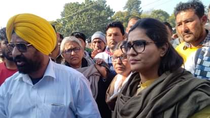 कुरुक्षेत्र पहुंचीं सोनिया दूहन।